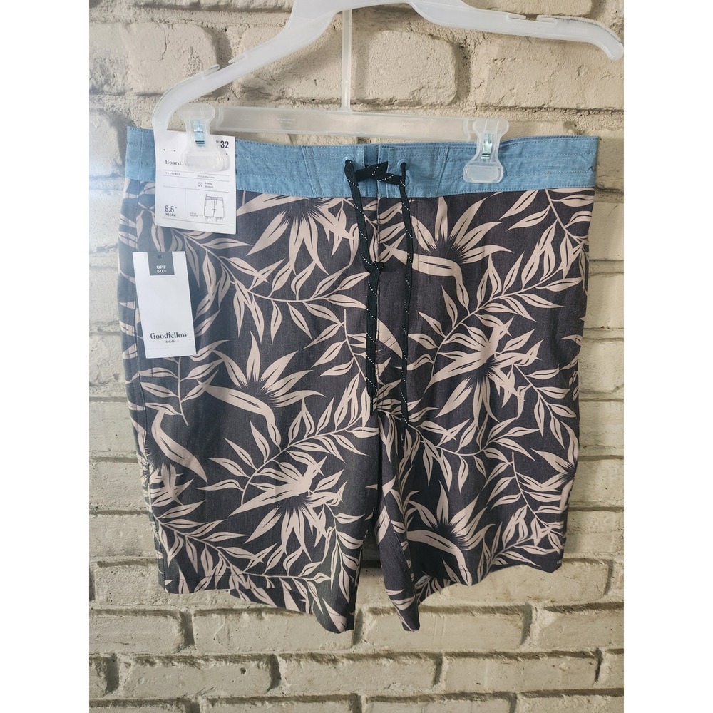 Goodfellow & Co Mens Paradise Leaf Board Shorts New